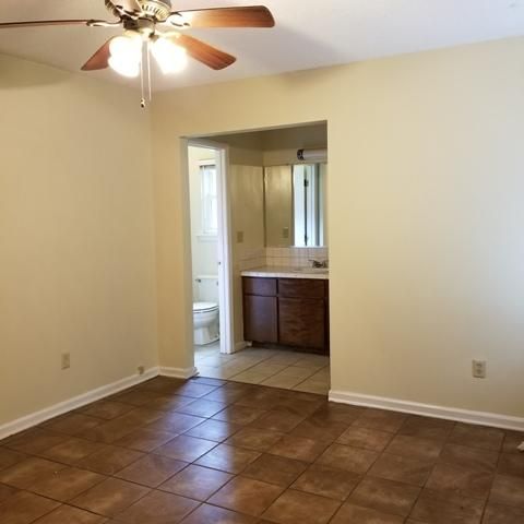 8139 N Ridgebrook Dr, North Charleston, SC 29420