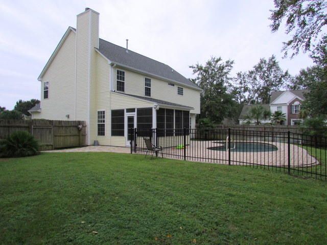 203 Evesham Dr, Summerville, SC 29485