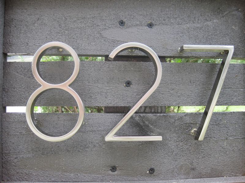 827 Canary Dr, Charleston, SC 29414