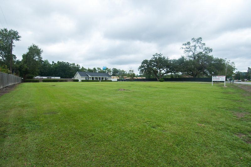 1622 Central Ave, Summerville, SC 29483