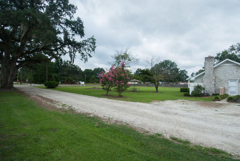 1622 Central Ave, Summerville, SC 29483