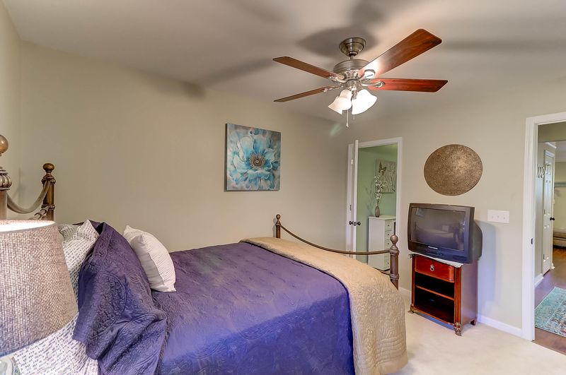 2181 Kings Gate Ln, Mount Pleasant, SC 29466