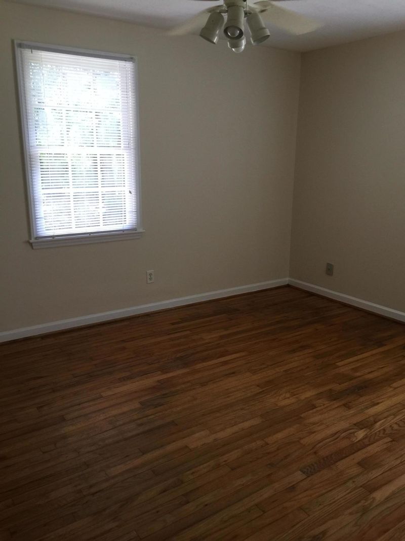 2695 Orchid Ave, North Charleston, SC 29405