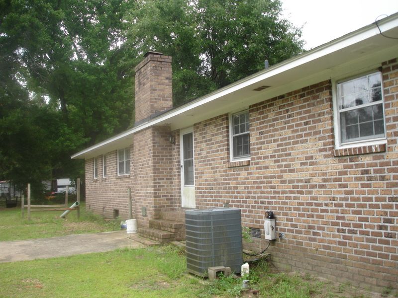 5650 Savannah Hwy, Ravenel, SC 29470