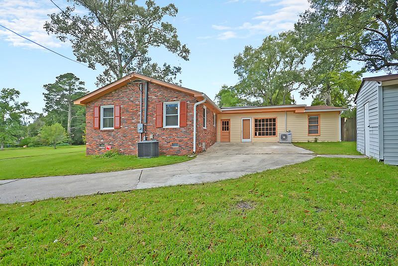 1234 Redeemer Dr, Hanahan, SC 29410