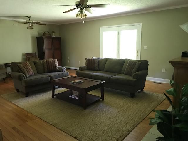1227 Michelle Ln, Johns Island, SC 29455
