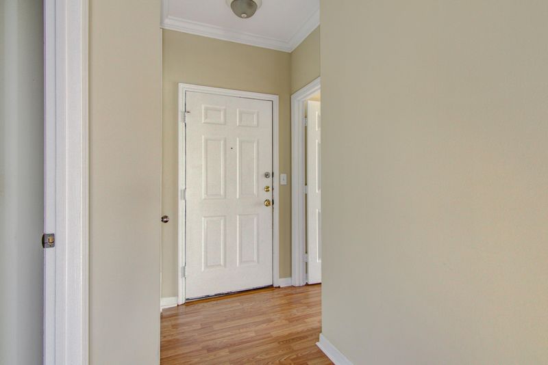 700 Daniel Ellis Dr #13204, Charleston, SC 29412