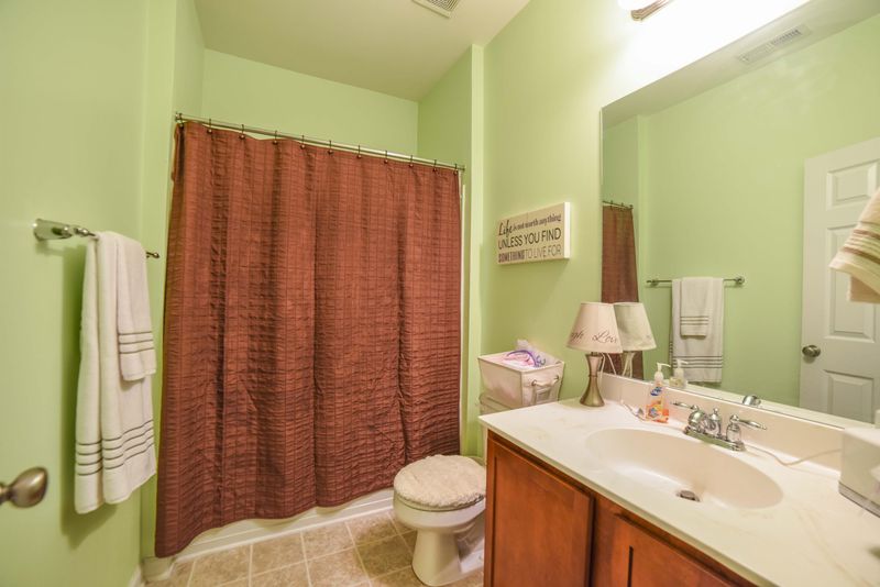 116 Summer View Rd, Summerville, SC 29483