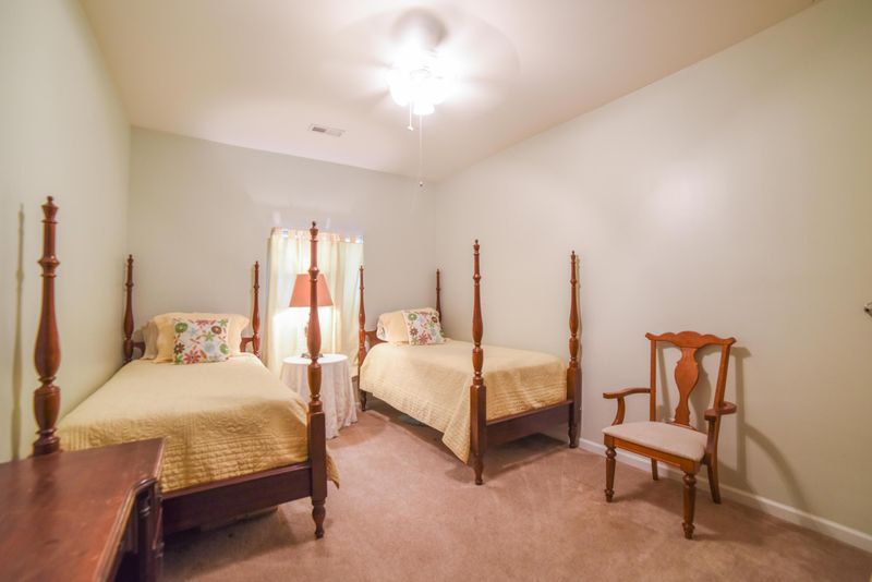 116 Summer View Rd, Summerville, SC 29483