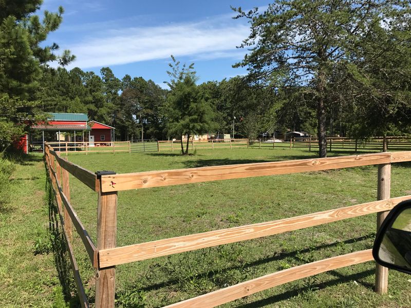 389 Stable Ln, Ridgeville, SC 29472