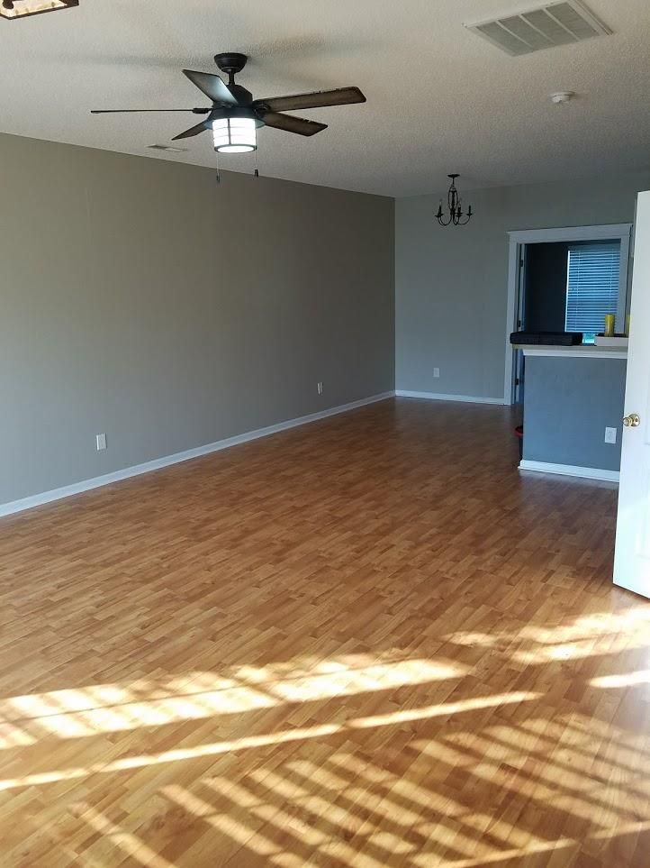 220 Congaree River Dr, Summerville, SC 29485