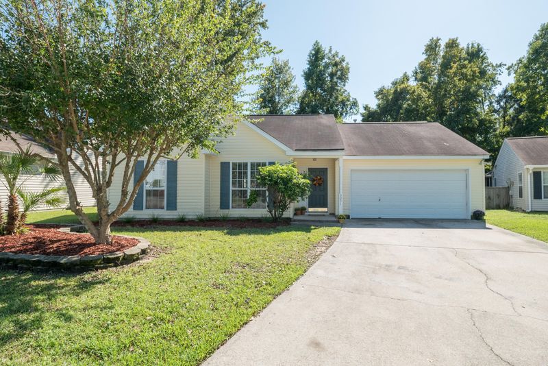 3051 Morningdale Dr, Mount Pleasant, SC 29466