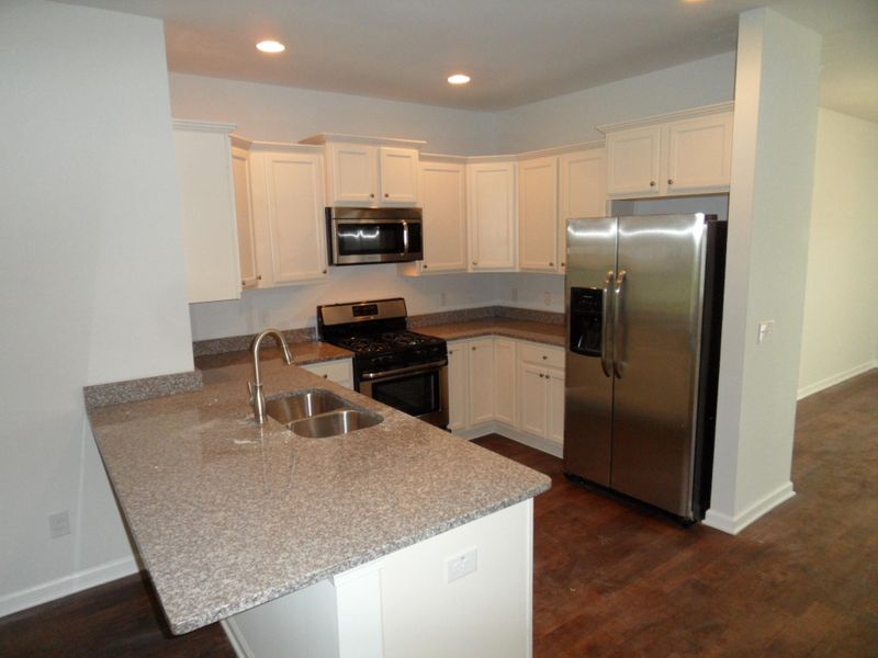 4852 Meeting Oaks Dr, Ladson, SC 29456