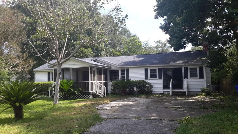 842 Santee St, Charleston, SC 29412