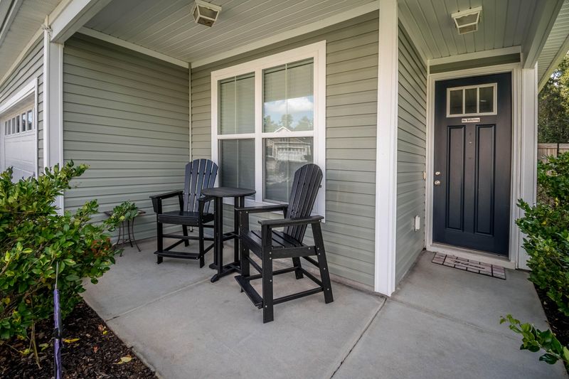 305 Foster Greens Ct, Goose Creek, SC 29445