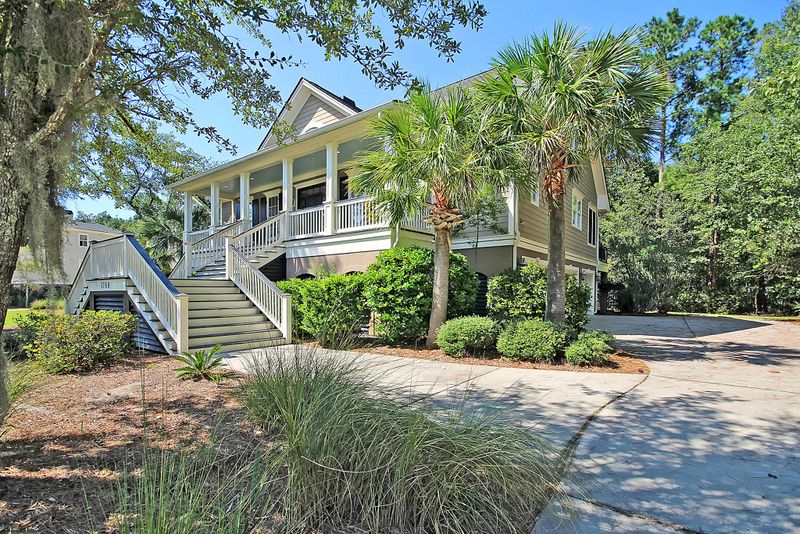 1769 W Canning Dr, Mount Pleasant, SC 29466