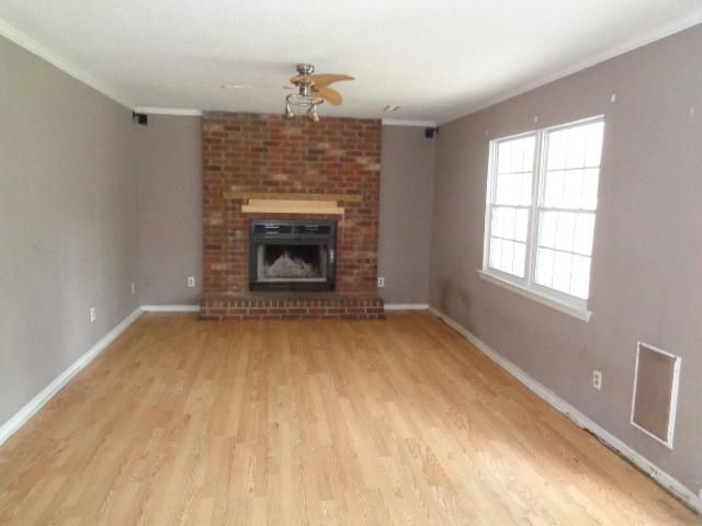 102 Bayleaf Ct, Summerville, SC 29486