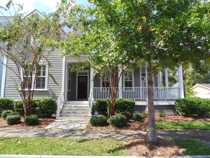 121 Westoe St, Summerville, SC 29483