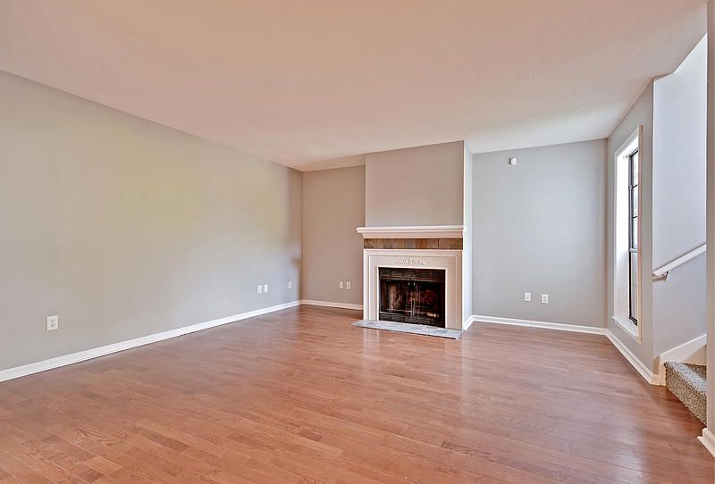 4 Indigo Ln, Goose Creek, SC 29445