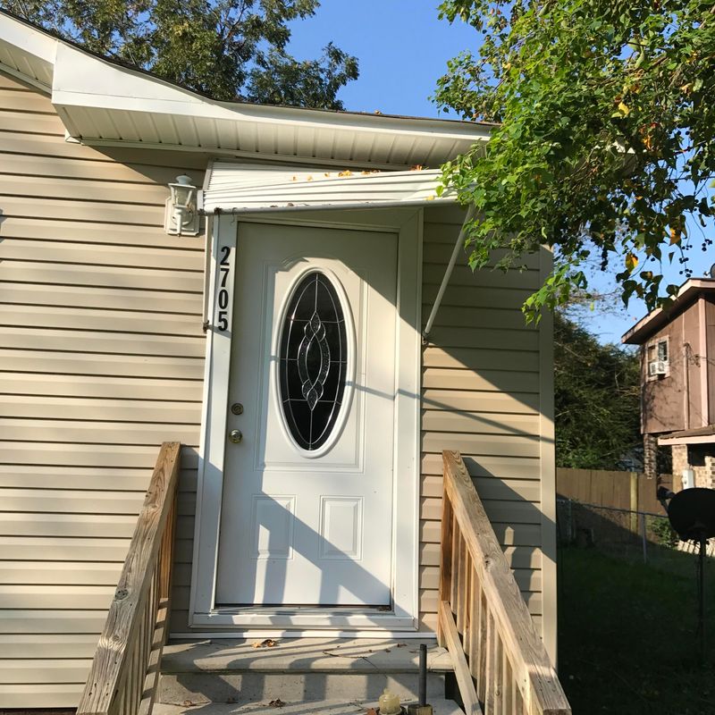 2705 Decatur St, North Charleston, SC 29405