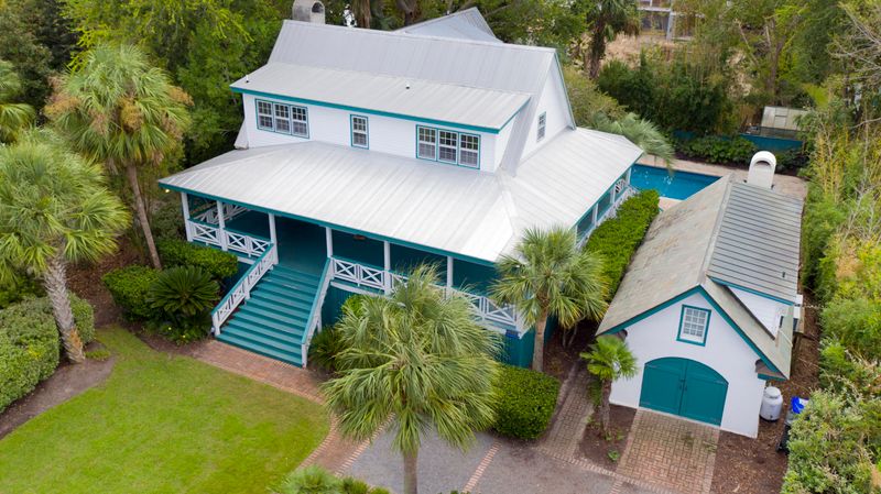 1907 Back St, Sullivans Island, SC 29482