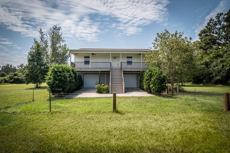4635 Flounder Lake Dr, Meggett, SC 29449