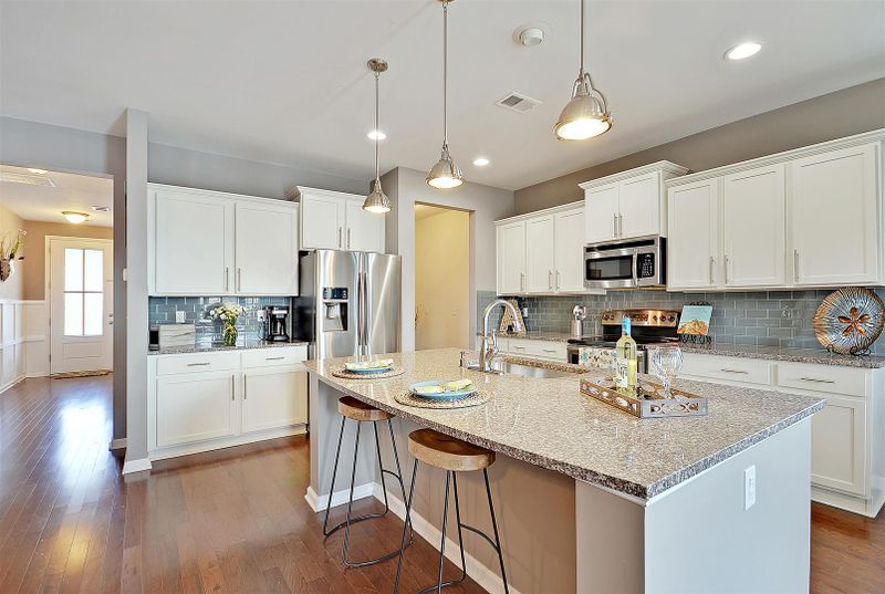 155 Netherfield Dr, Summerville, SC 29483