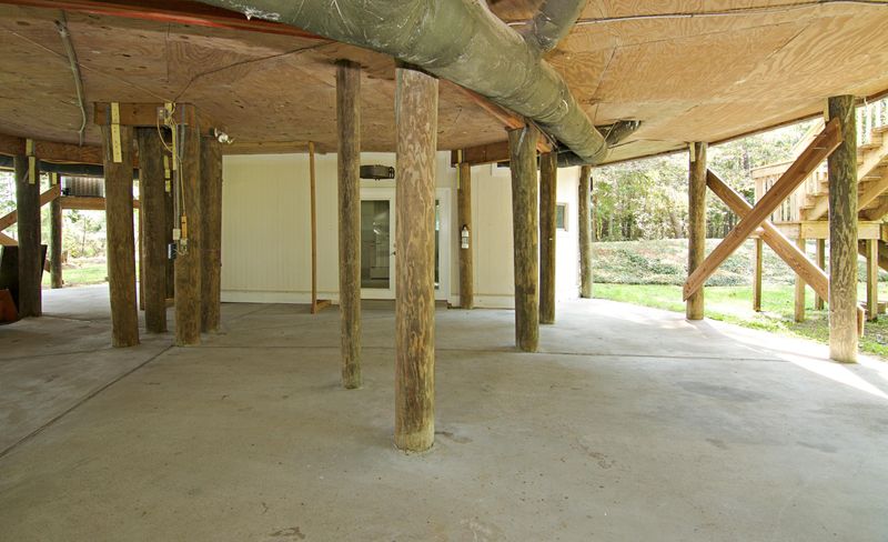 1445 River Rd, Johns Island, SC 29455