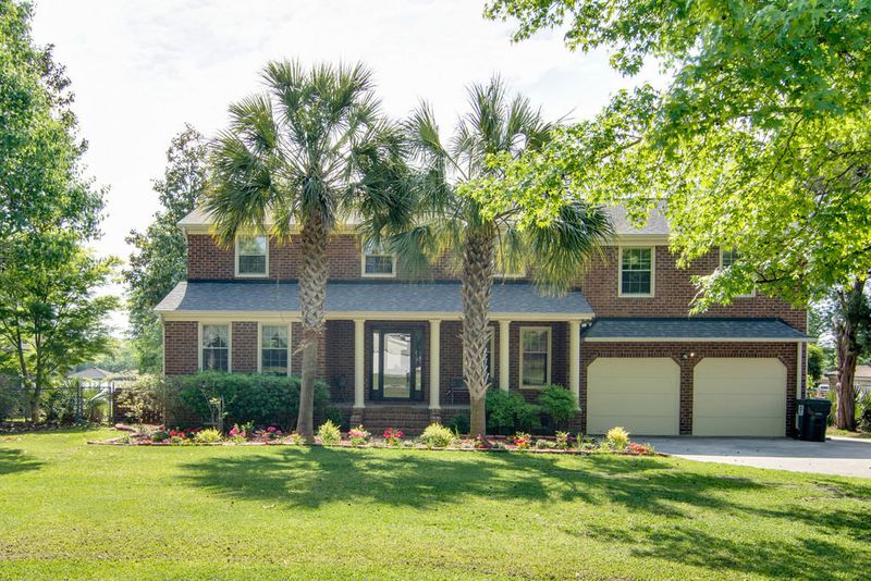 1616 Dennis Blvd, Moncks Corner, SC 29461