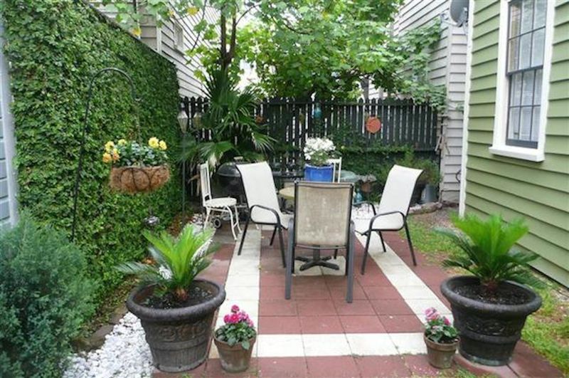 17 Rose Ln, Charleston, SC 29403