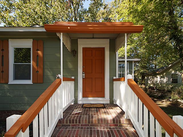 2810 Ranger Dr, North Charleston, SC 29405