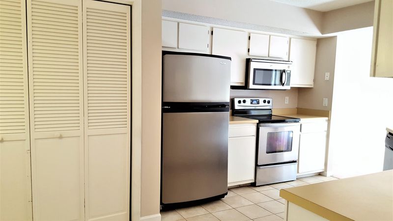 1156 Monaco Dr, Mount Pleasant, SC 29464