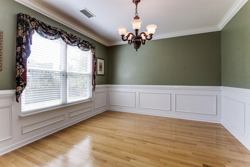 1636 Ocean Neighbors Blvd, Charleston, SC 29412