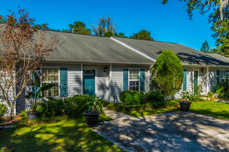 1574 Brianna Ln, Charleston, SC 29412