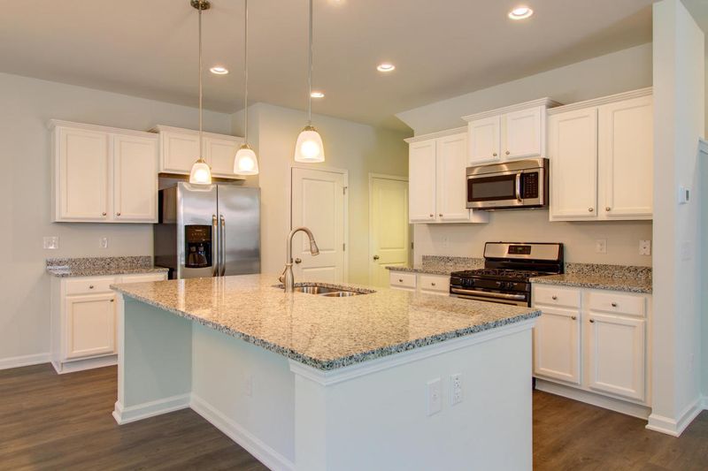 307 Boulder Ln, Moncks Corner, SC 29461
