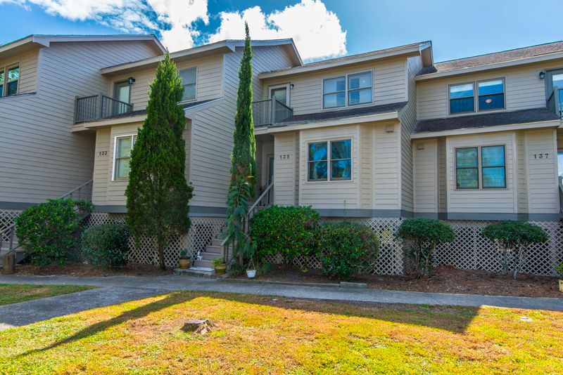 135 River Breeze Dr #29, Charleston, SC 29407