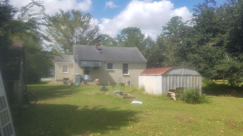 514 Sunset Dr, Charleston, SC 29407
