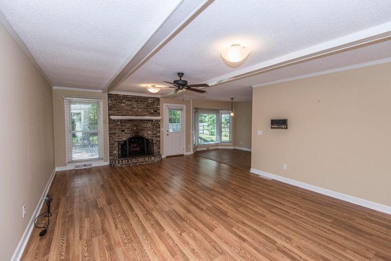 224 Bramblewood Dr, Summerville, SC 29485