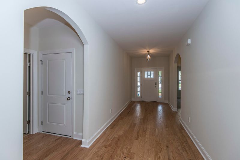 1008 Baker Dr, Moncks Corner, SC 29461