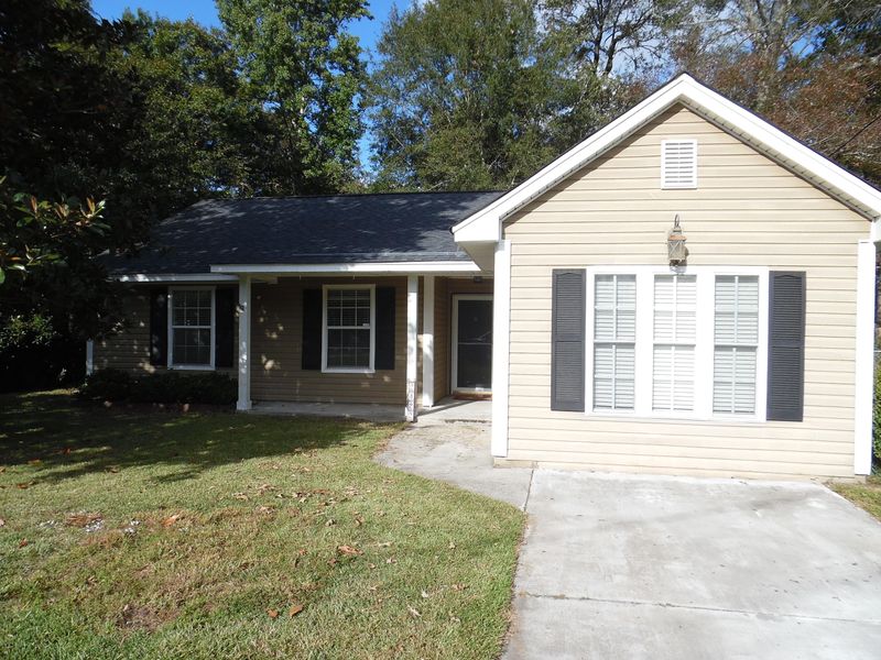 2422 Double Oak Dr, Charleston, SC 29414