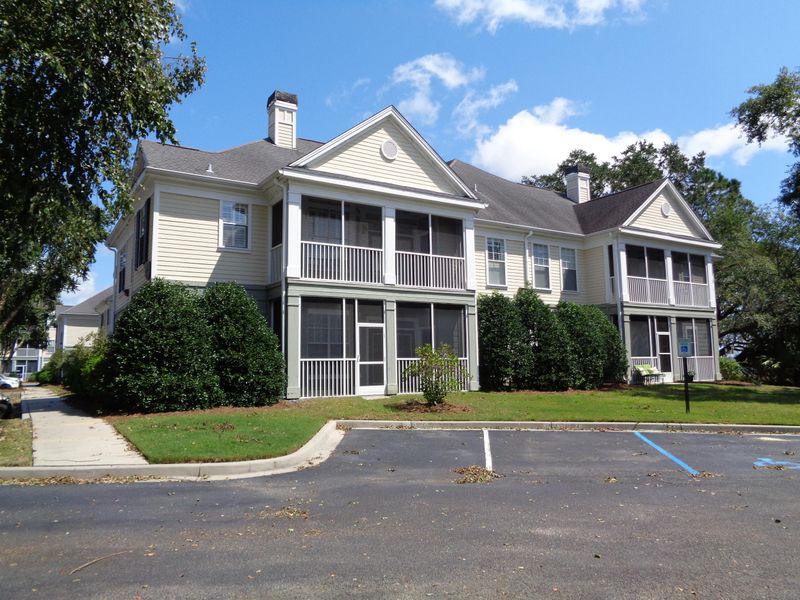 130 River Landing Dr #4204, Charleston, SC 29492