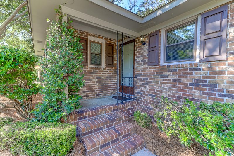 1256 Valley Forge, Charleston, SC 29412