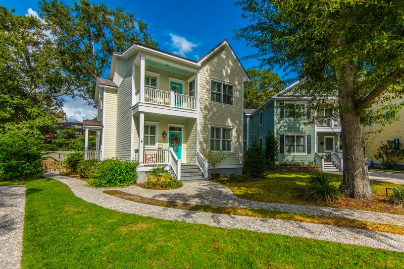 1133 Phillips Park Dr, Mount Pleasant, SC 29464