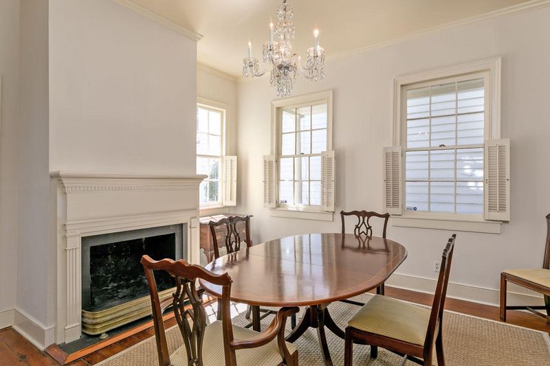 28 Savage St, Charleston, SC 29401