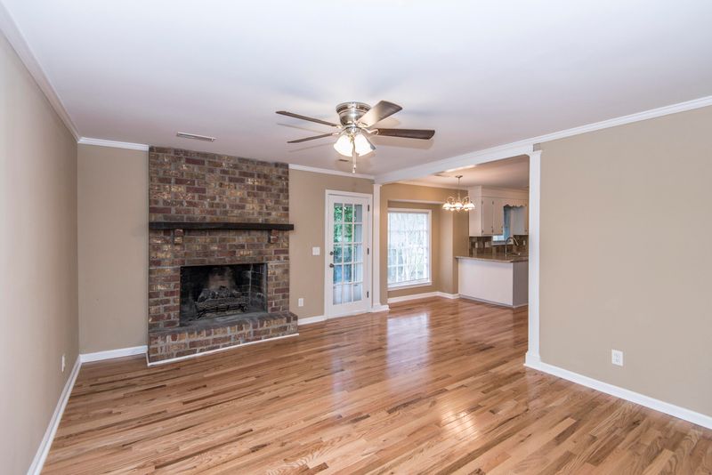 5899 Mercia, North Charleston, SC 29418