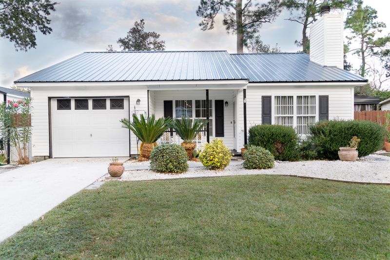 103 Miken Ln, Summerville, SC 29483