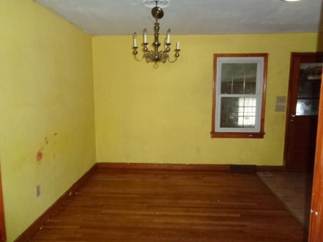 4121 Oakridge Dr, North Charleston, SC 29418