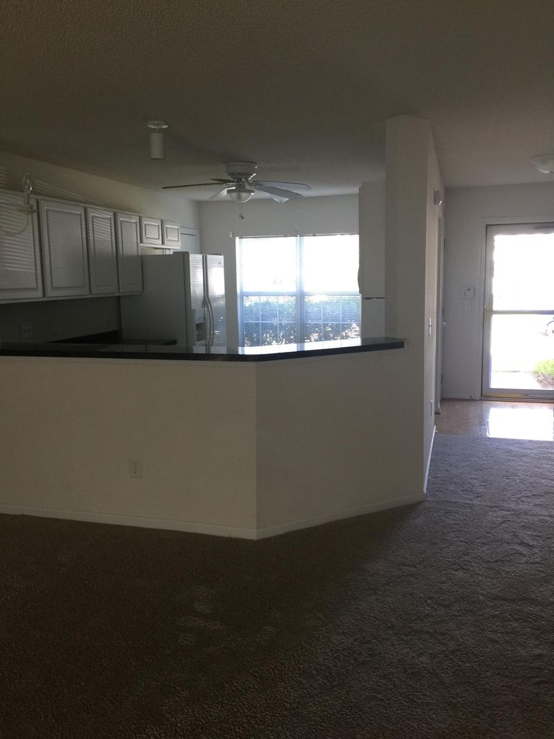 7324 Suncatcher Dr, Hanahan, SC 29410