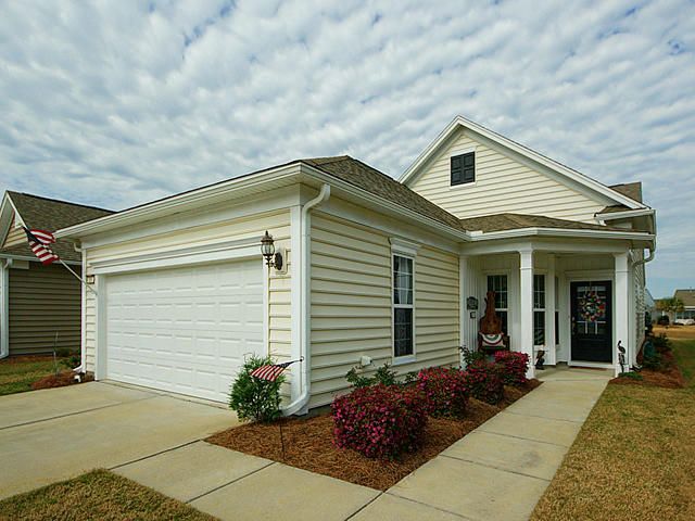 180 Sea Lavender Ln, Summerville, SC 29486