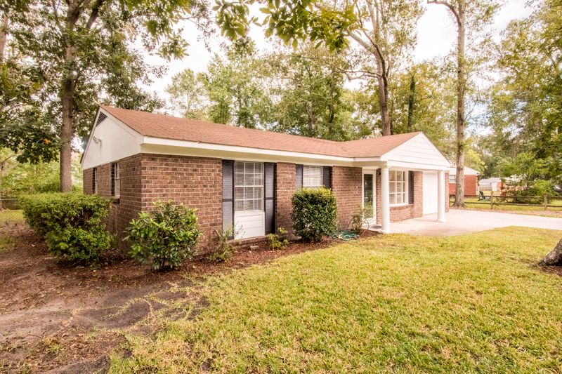 2071 Green Park Ave, Charleston, SC 29414